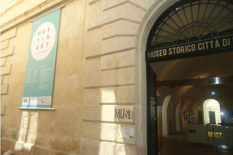 File:LECCE Must.jpg