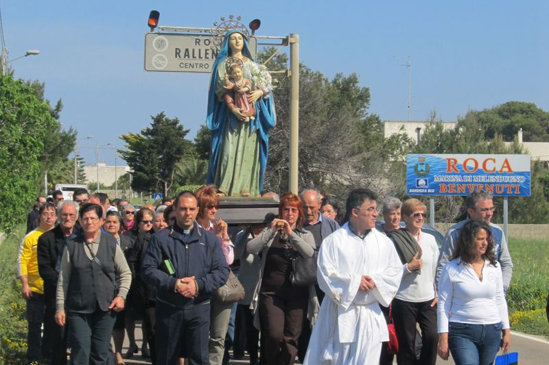 File:Vernole Madonna Roca.jpg