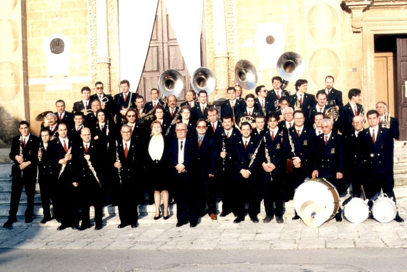 File:SQUINZANO La Banda di Squinzano.jpg